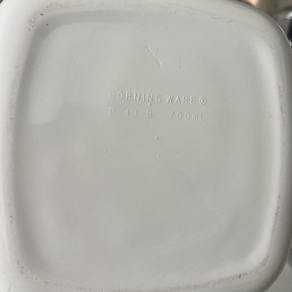 Vintage Corningware Le Persil White Square Dish - Picture 3 of 3